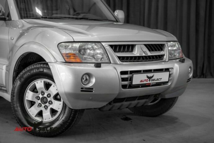 mitsubishi-pajero-diesel-2004-big-1