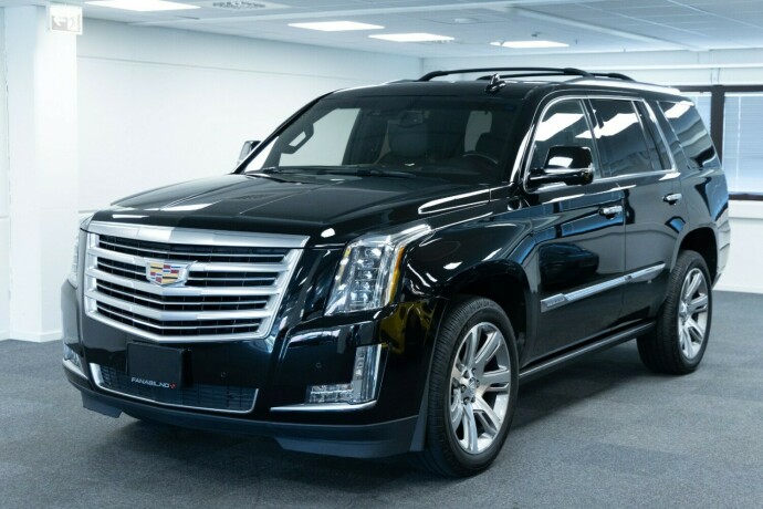 cadillac-escalade-bensin-2015-big-0