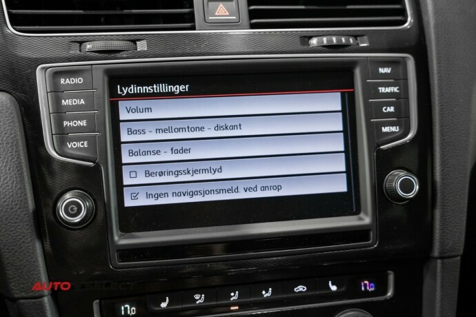 volkswagen-golf-elektrisitetbensin-2016-big-42