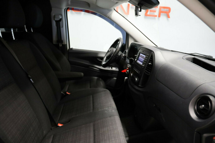 mercedes-benz-vito-diesel-2016-big-9