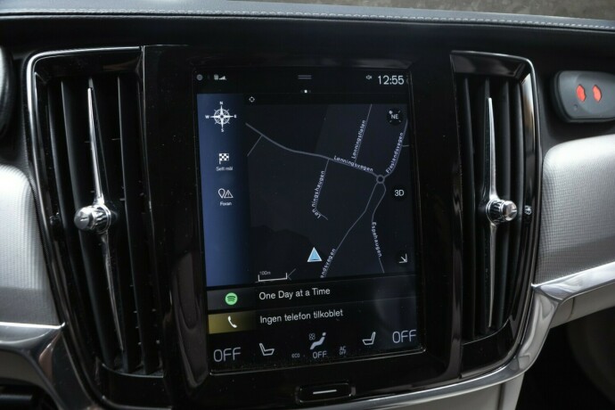 volvo-v90-elektrisitetbensin-2018-big-15
