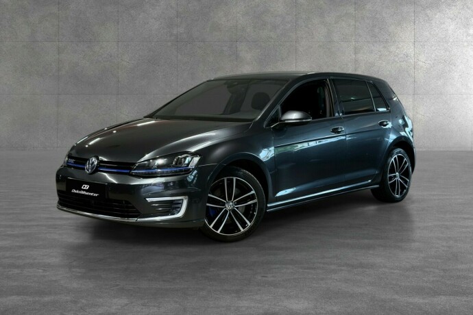 volkswagen-golf-elektrisitetbensin-2017-big-1