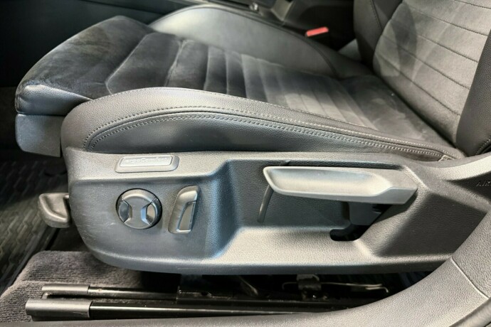 volkswagen-passat-elektrisitetbensin-2018-big-19