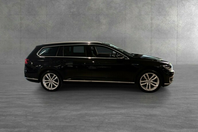 volkswagen-passat-elektrisitetbensin-2018-big-6
