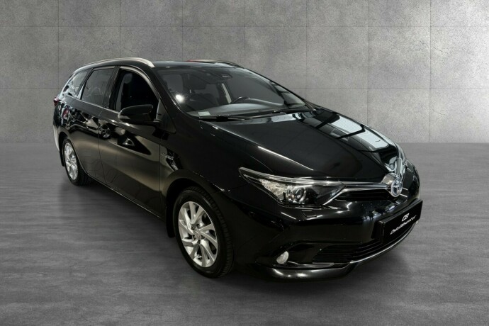 toyota-auris-elektrisitetbensin-2016-big-7