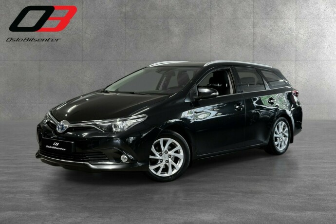 toyota-auris-elektrisitetbensin-2016-big-0