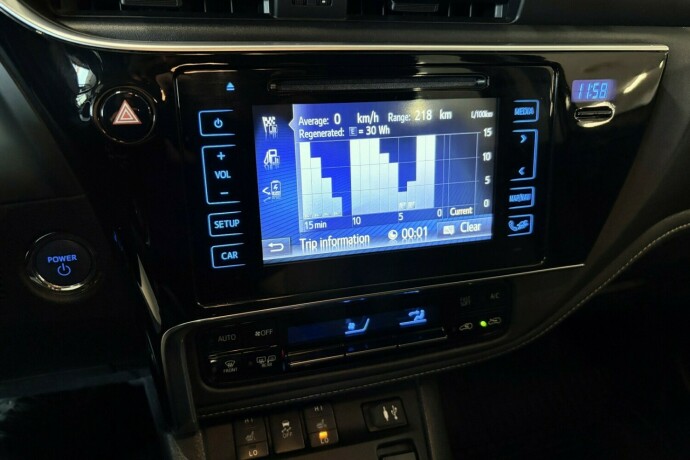 toyota-auris-elektrisitetbensin-2016-big-20