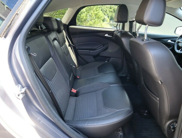 ford-focus-diesel-2015-big-11