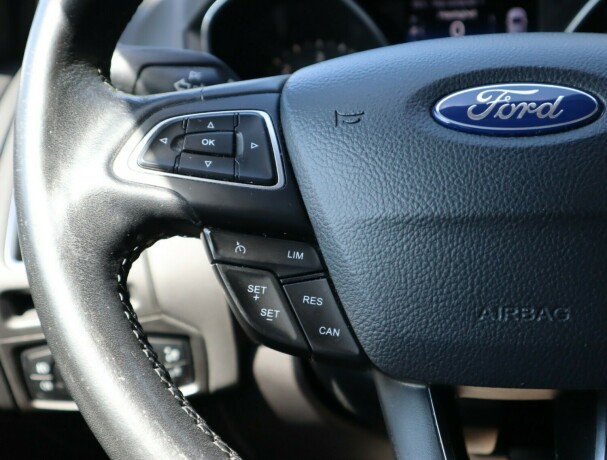 ford-focus-diesel-2015-big-13