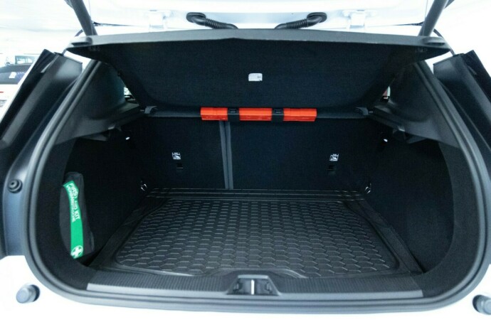 volvo-ex30-elektrisitet-2024-big-7