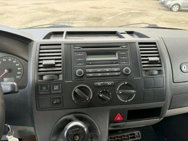 volkswagen-transporter-diesel-2008-big-15