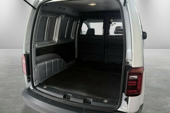volkswagen-caddy-diesel-2017-big-24