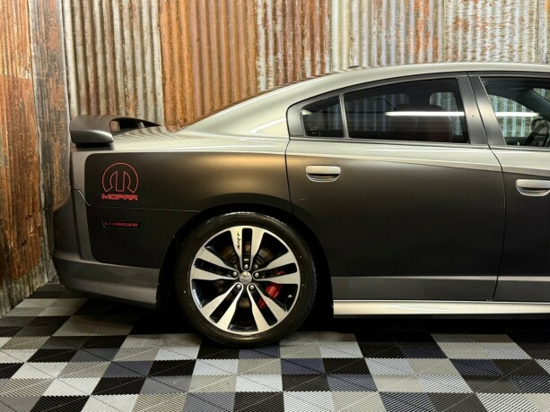 dodge-charger-bensin-2012-big-4