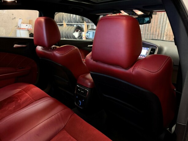 dodge-charger-bensin-2012-big-40