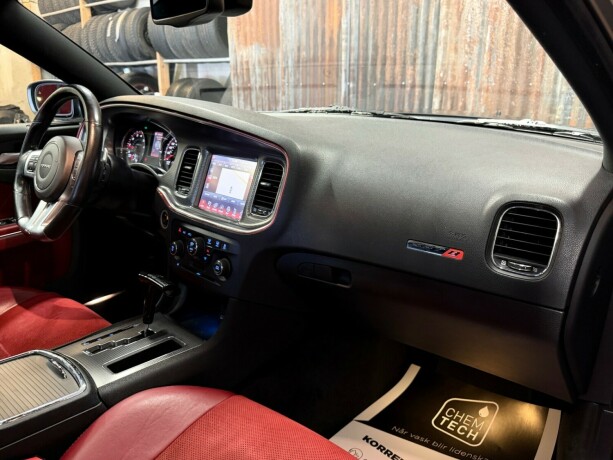 dodge-charger-bensin-2012-big-37