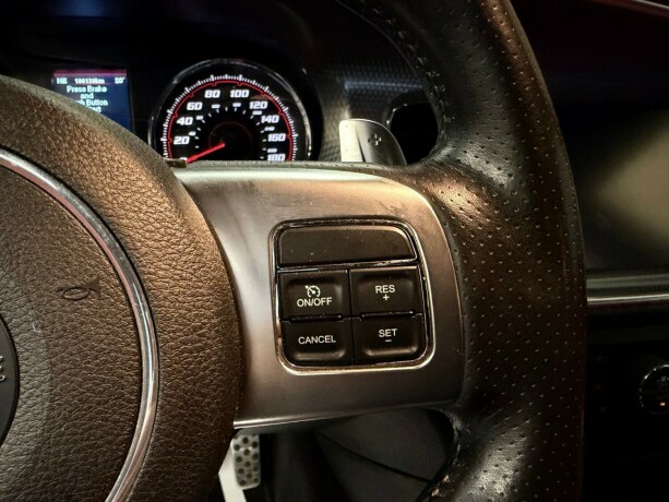 dodge-charger-bensin-2012-big-26
