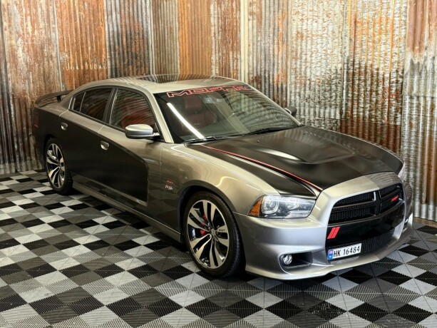 dodge-charger-bensin-2012-big-1