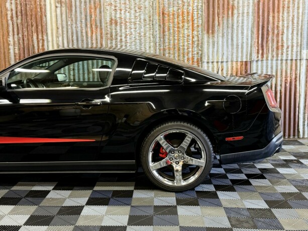ford-mustang-bensin-2012-big-12