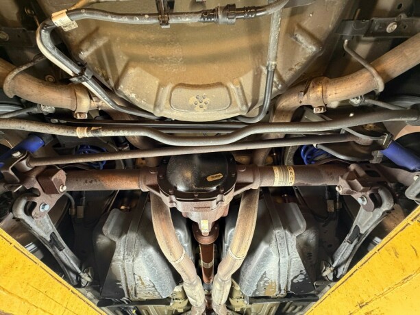 ford-mustang-bensin-2012-big-50