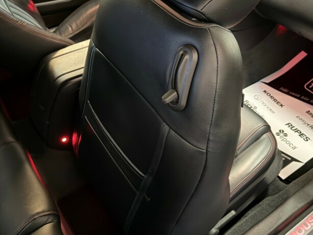 ford-mustang-bensin-2012-big-35