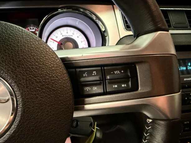 ford-mustang-bensin-2012-big-23