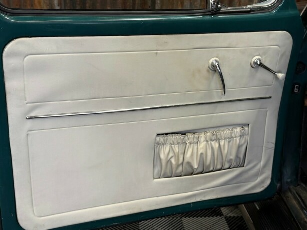 volkswagen-1300-bensin-1966-big-17