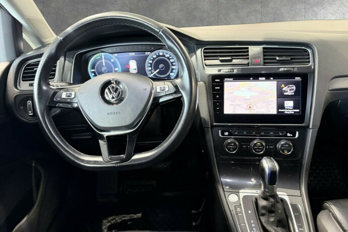 volkswagen-golf-elektrisitet-2019-big-11