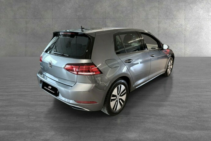 volkswagen-golf-elektrisitet-2019-big-5