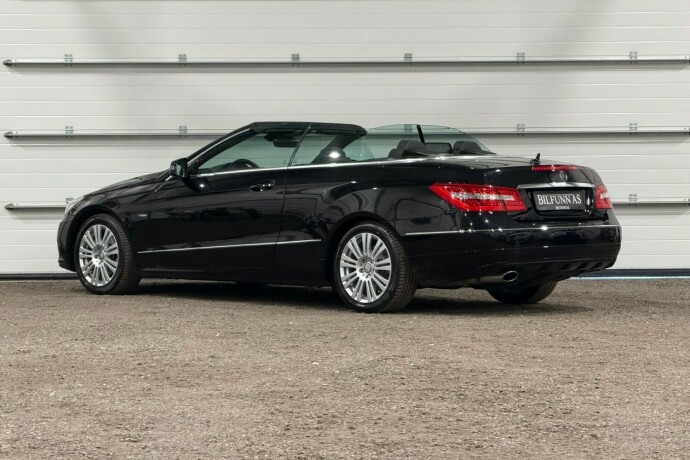 mercedes-benz-e-klasse-bensin-2011-big-4