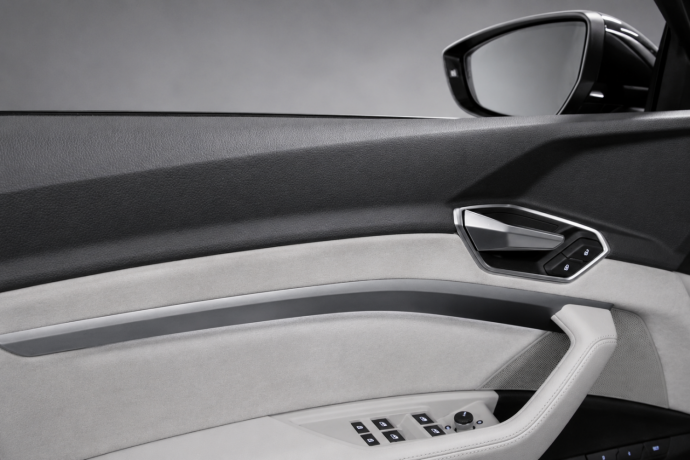 audi-e-tron-sportback-elektrisitet-2020-big-24