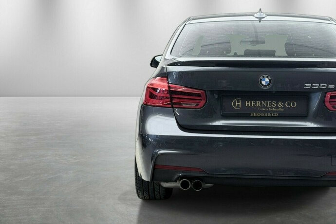 bmw-3-serie-elektrisitetbensin-2018-big-8