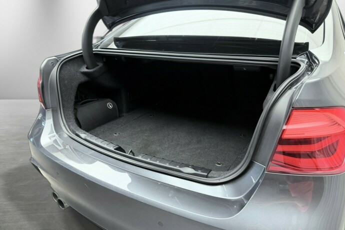 bmw-3-serie-elektrisitetbensin-2018-big-32