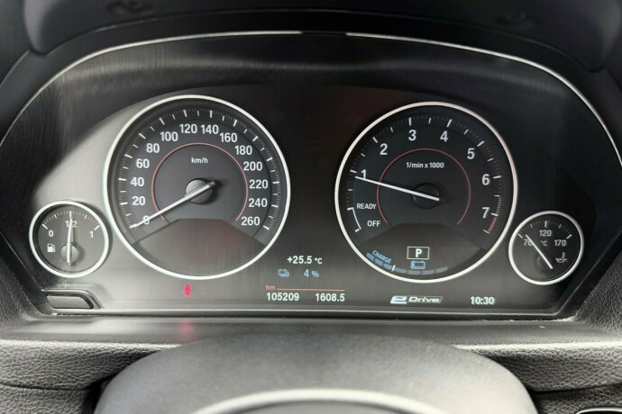 bmw-3-serie-elektrisitetbensin-2018-big-16