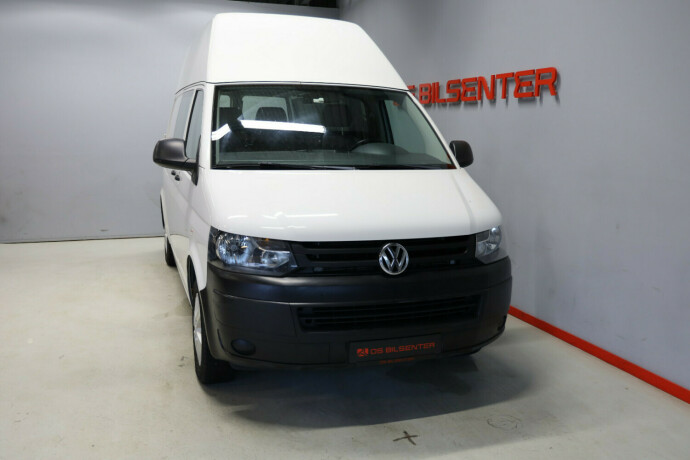 volkswagen-transporter-diesel-2015-big-1