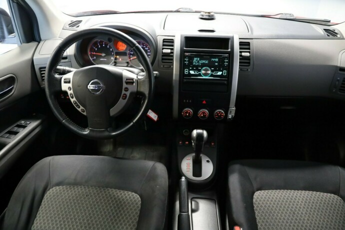 nissan-x-trail-bensin-2008-big-7