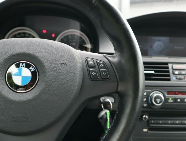 bmw-m3-bensin-2007-big-22
