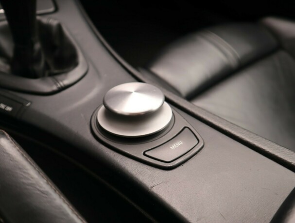 bmw-m3-bensin-2007-big-25