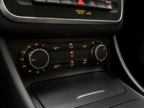 mercedes-benz-cla-bensin-2016-big-14