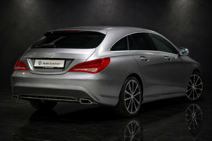 mercedes-benz-cla-bensin-2016-big-1