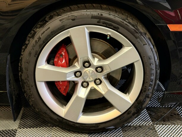 chevrolet-camaro-bensin-2012-big-7