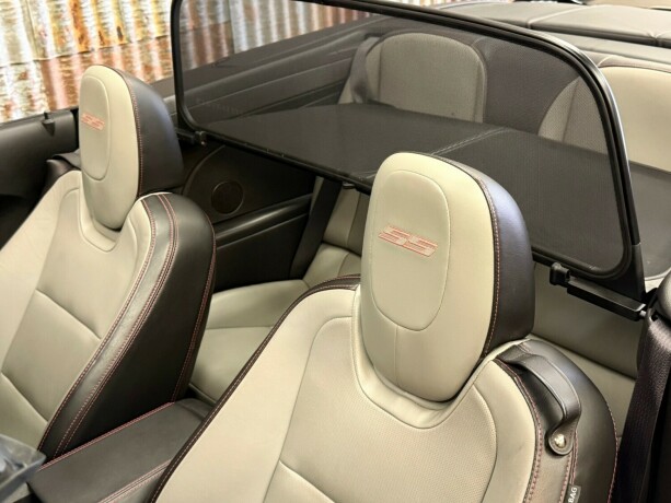 chevrolet-camaro-bensin-2012-big-22