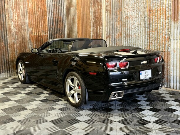 chevrolet-camaro-bensin-2012-big-11