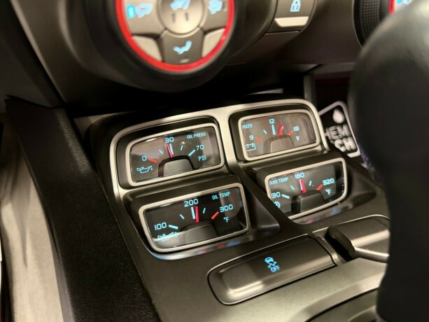 chevrolet-camaro-bensin-2012-big-33