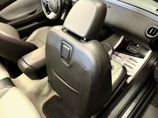 chevrolet-camaro-bensin-2012-big-39