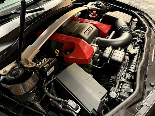 chevrolet-camaro-bensin-2012-big-48
