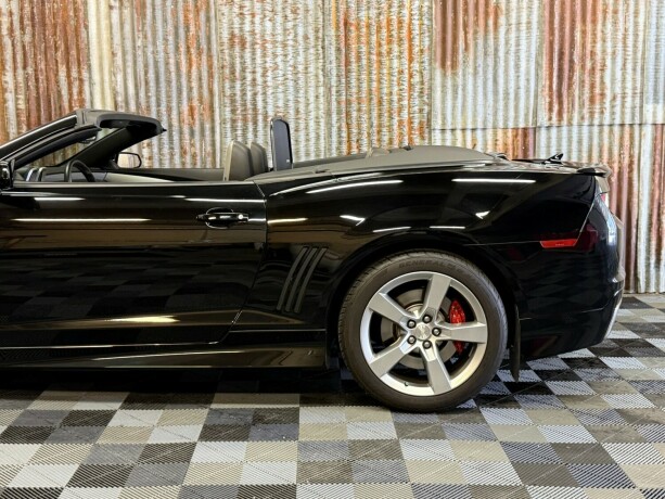chevrolet-camaro-bensin-2012-big-13