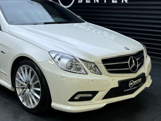 mercedes-benz-e-klasse-bensin-2011-big-2