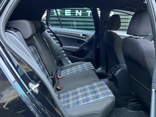 volkswagen-golf-elektrisitetbensin-2018-big-33