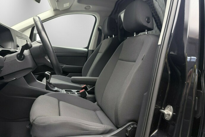 volkswagen-caddy-diesel-2021-big-12
