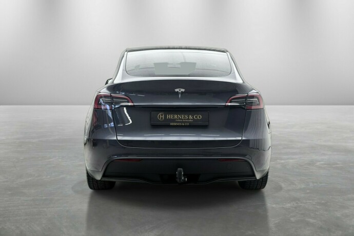 tesla-model-y-elektrisitet-2023-big-8